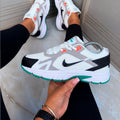 NIKE AIR DAMA