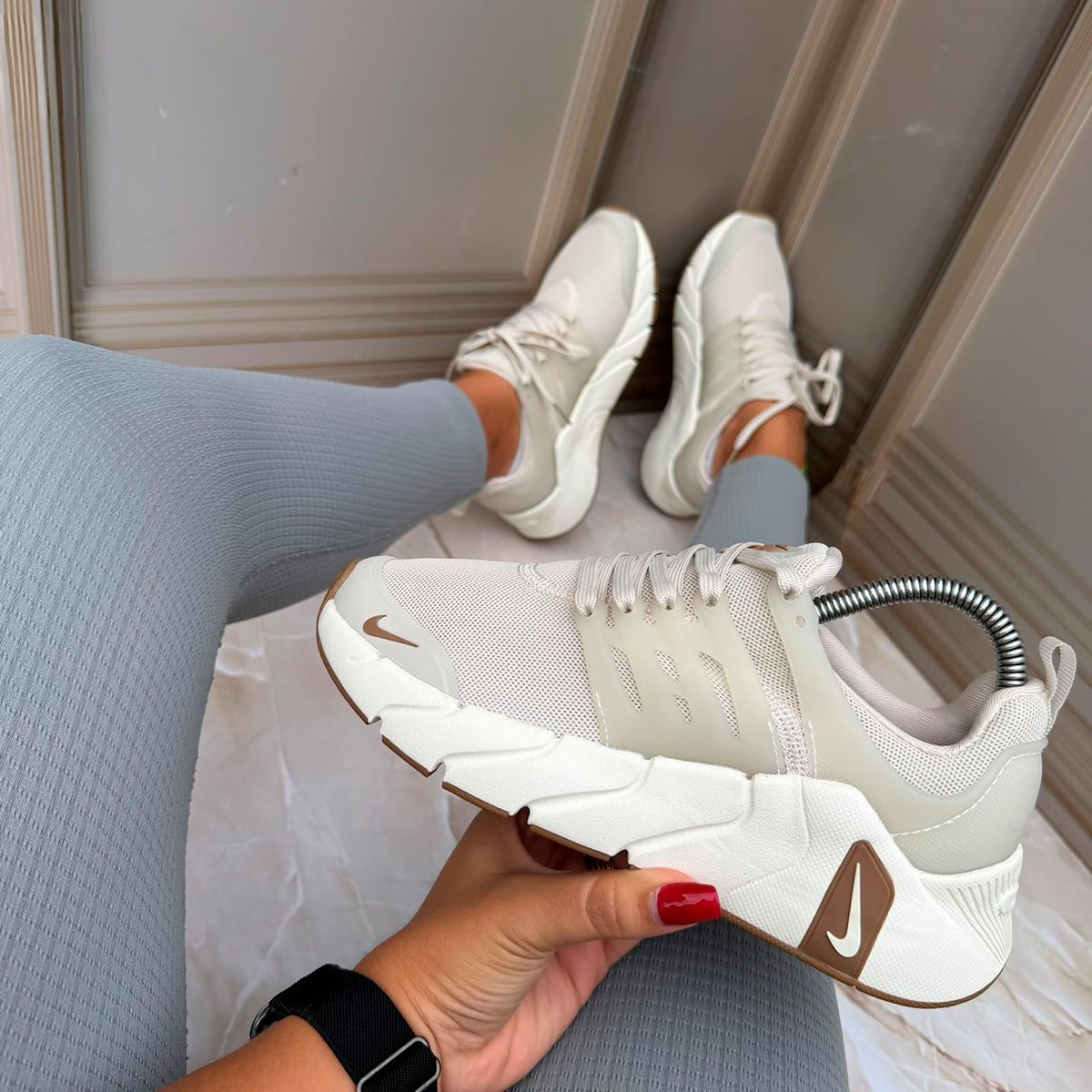 NIKE METCON DAMA